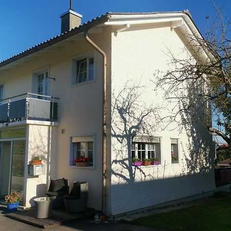 Bed and Breakfast Jurastei 16 Wiedlisbach Exterior foto
