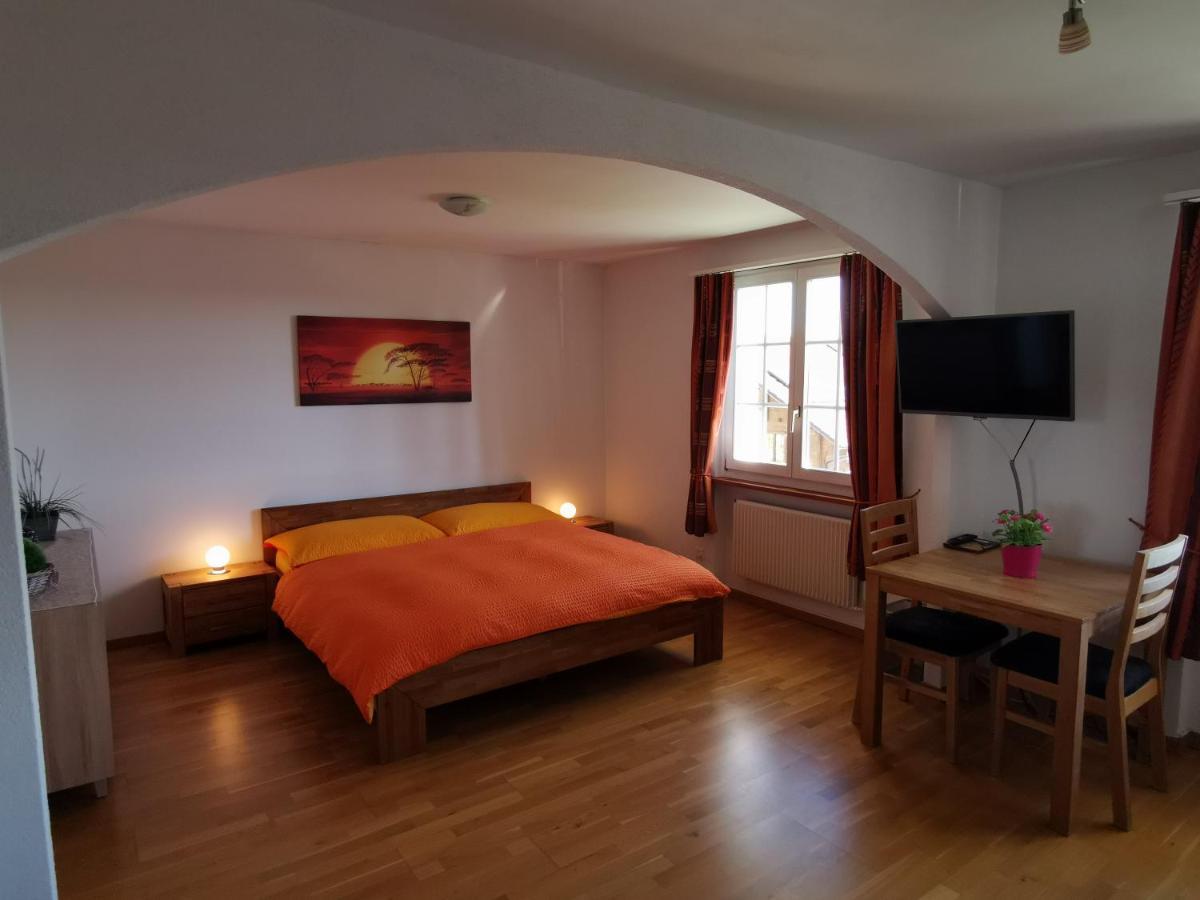 Bed and Breakfast Jurastei 16 Wiedlisbach Exterior foto